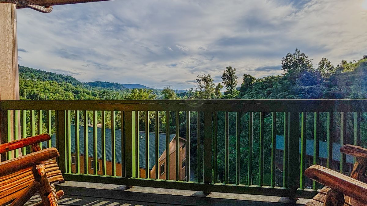 D202 Deck View
